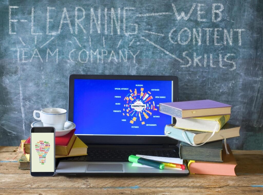 Breaking Barriers: How Online Learning is Revolutionizing English Education